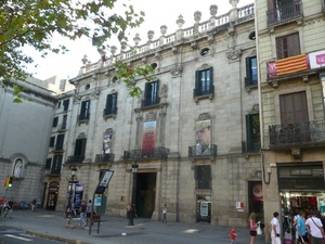 Architektura przy La Rambla 4
