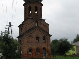 Dzwonnica przy cerkwi