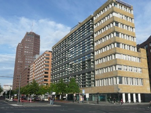 Na Potsdamer Platz 11