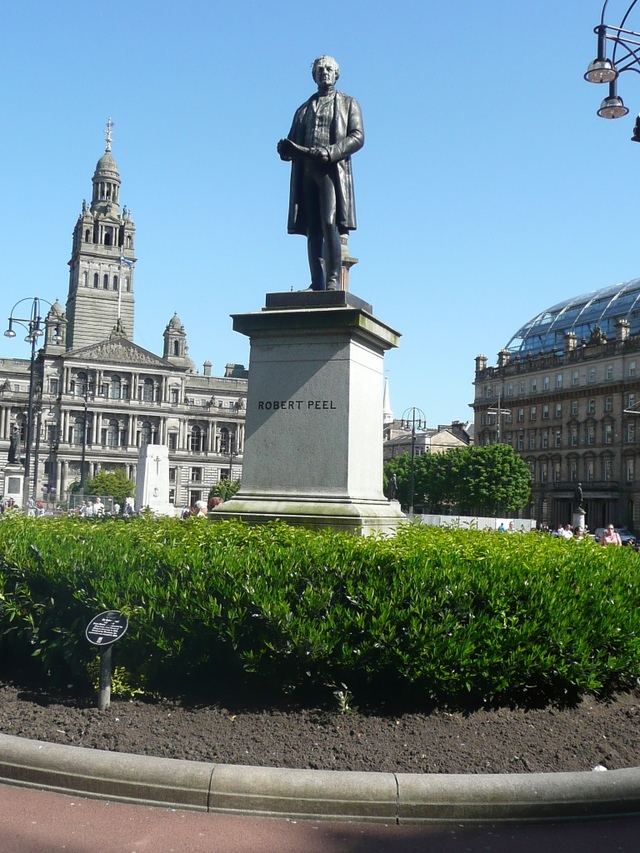 Glasgow - George Square 1