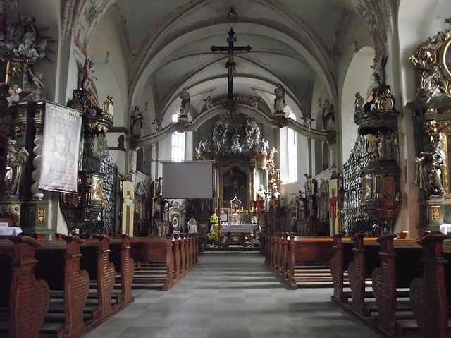 Wnętrze kościoła św. Marii Magdaleny w Czarnkowie