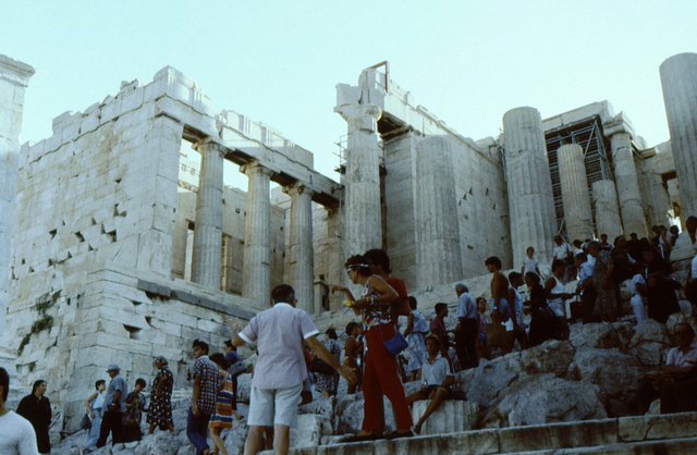 wejście na Akropol
