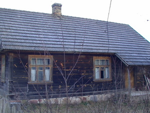 Znowu dom M.Fiedziukiewicza. To tutaj miała miejsce potyczka między czerwonoarmistami, a hitlerowcami. 