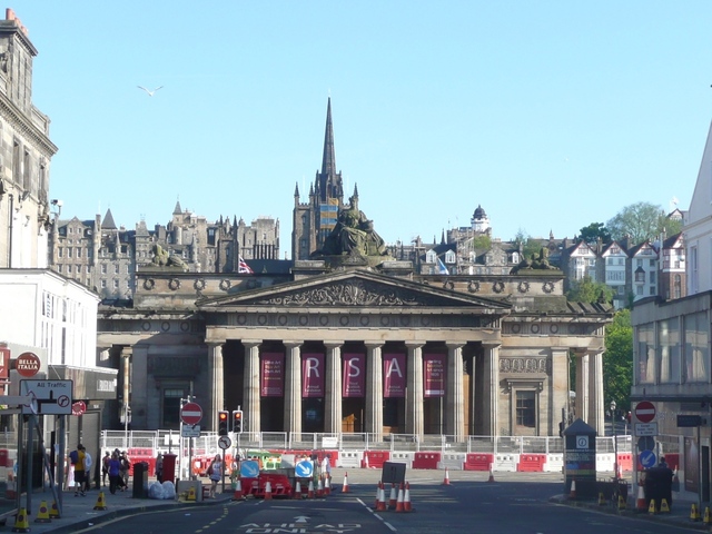 Royal Scottish Academy przy Princes Street