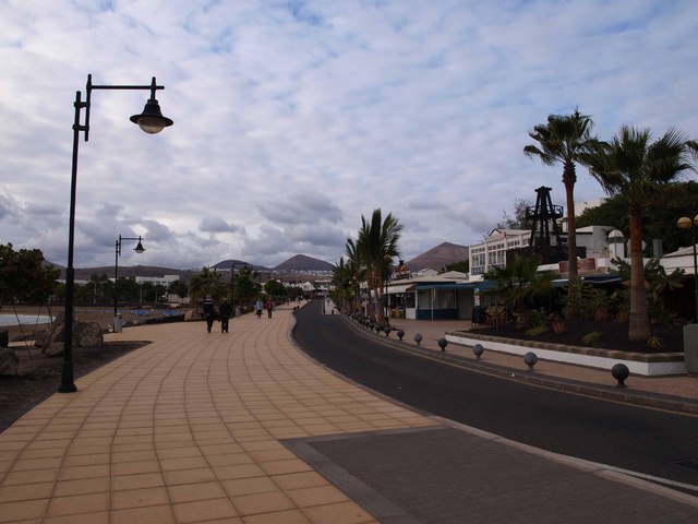 Puerto del Carmen - promenada spacerowa