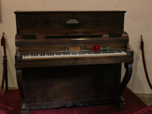 Valldemossa - fortepian vel pianino Chopina