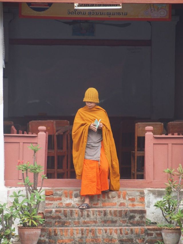 Młody mnich