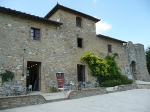 Muzeum wina w dawnej twierdzy Rocca