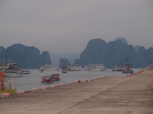 Zatoka Ha Long - port 