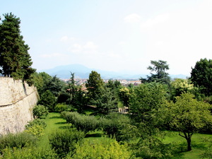 Bergamo -panorama od strony Sant'Agostino