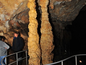 Jaskinia Emine Bair Chosar