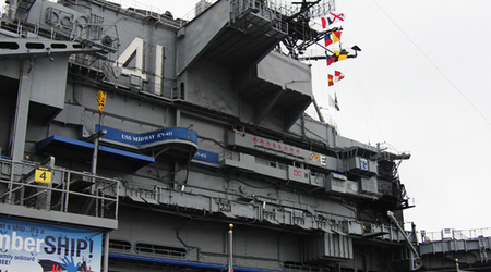 Uss midway 01