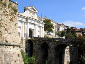 Porta San Giacomo