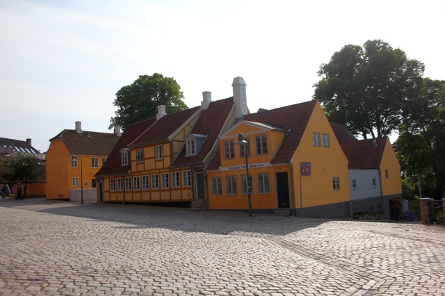 Roskilde - budynki przy katedrze