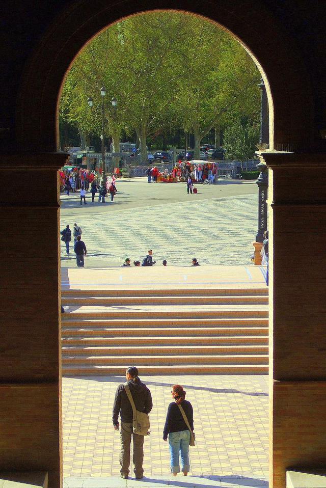 Widok z pałacu na Plac Hiszpański