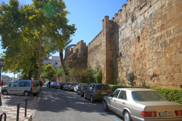 Mury Zamku - Murallas del Castillo
