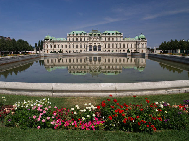 Pałac księcia E.Sabaudzkiego.