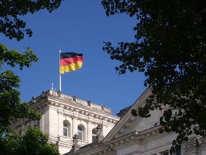 Flaga nad Reichstagiem.