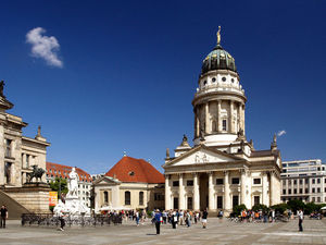 Plac Żandarmerii.