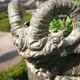 Oldway Mansion - rzeźby w ogrodzie