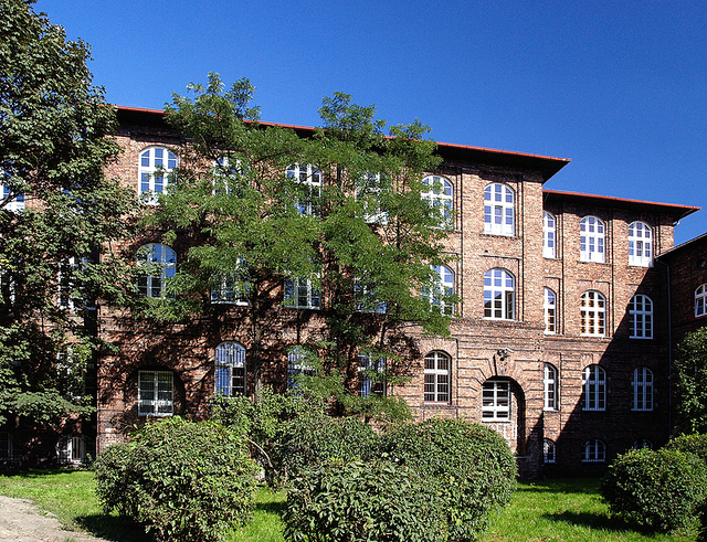 Szkoła podstawowa im.Żeromskiego.
