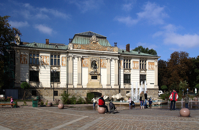 Pałac Sztuki na Placu Szczepańskim.