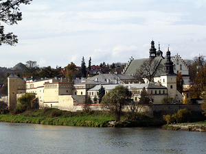 Klasztor Norbertanek w Zwierzyńcu.