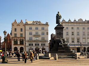 Na Rynku Głównym.