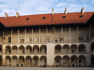 Wawel.Arkadowy dziedziniec wewnętrzny.