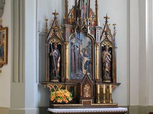 Ołtarz boczny w kościele św.Józefa.
