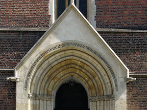 Portal kościoła.