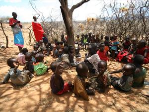 Wizyta w wiosce Samburu i Turkana 
