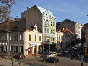 Widok na ulicę Głęboką spod zamku.