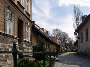 Domy nad Młynówką.