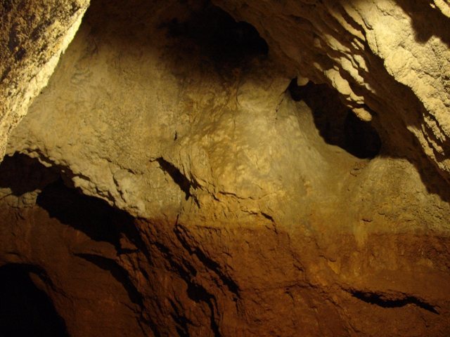Transylwania, Jaskinia Poarta lui Ionele