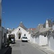 13919384 - Alberobello W królestwie trulli