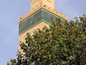 Minaret głównego meczetu w Azrou