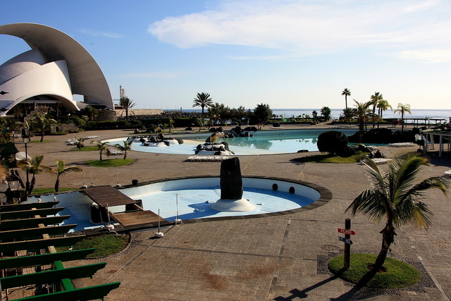 Parque Maritimo Cesar Manrique 