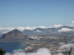 56 erice widok na monce cofano