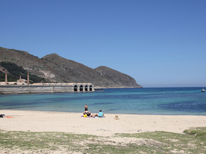 11 favignana plaza miejska i tunczykarnia