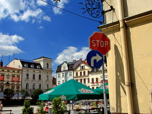 widok na rynek z ul. Szersznika