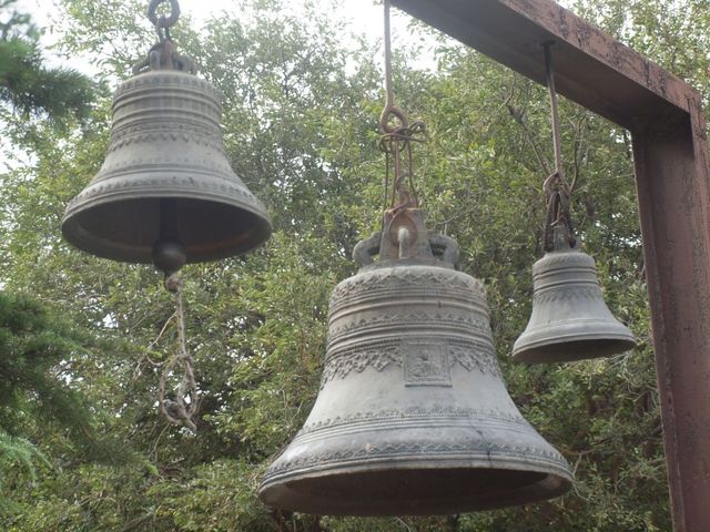 Świątynia Metechi   dzwony