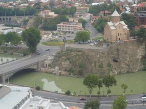 Widok na świątynię Metechi