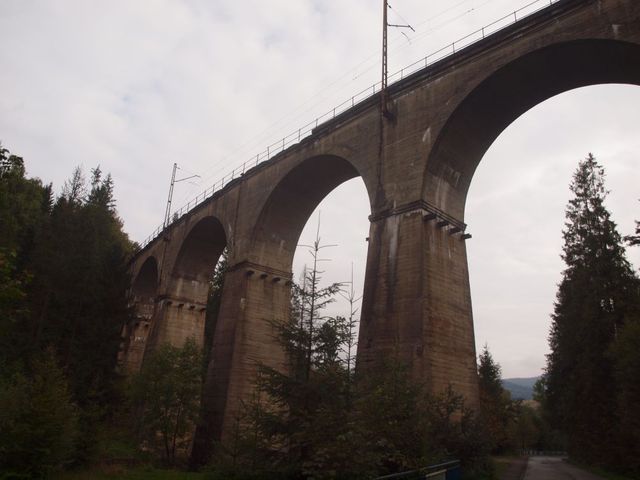 Most kolejowy do Wisły Głęce