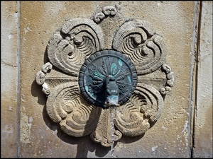 Saint-Florent - fragment fontanny