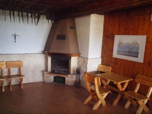 Schronisko pod Durbaszką - wewnątrz