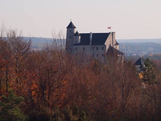 Zamek Bobolice w jesieni