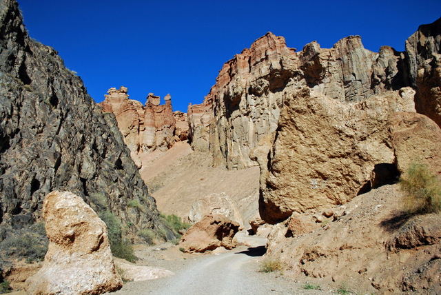 Charyn Canyon