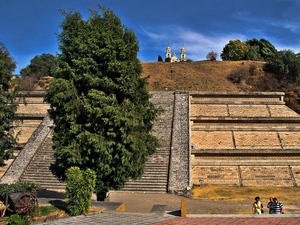 Cholula.