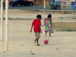 Dzieci w Sousse
